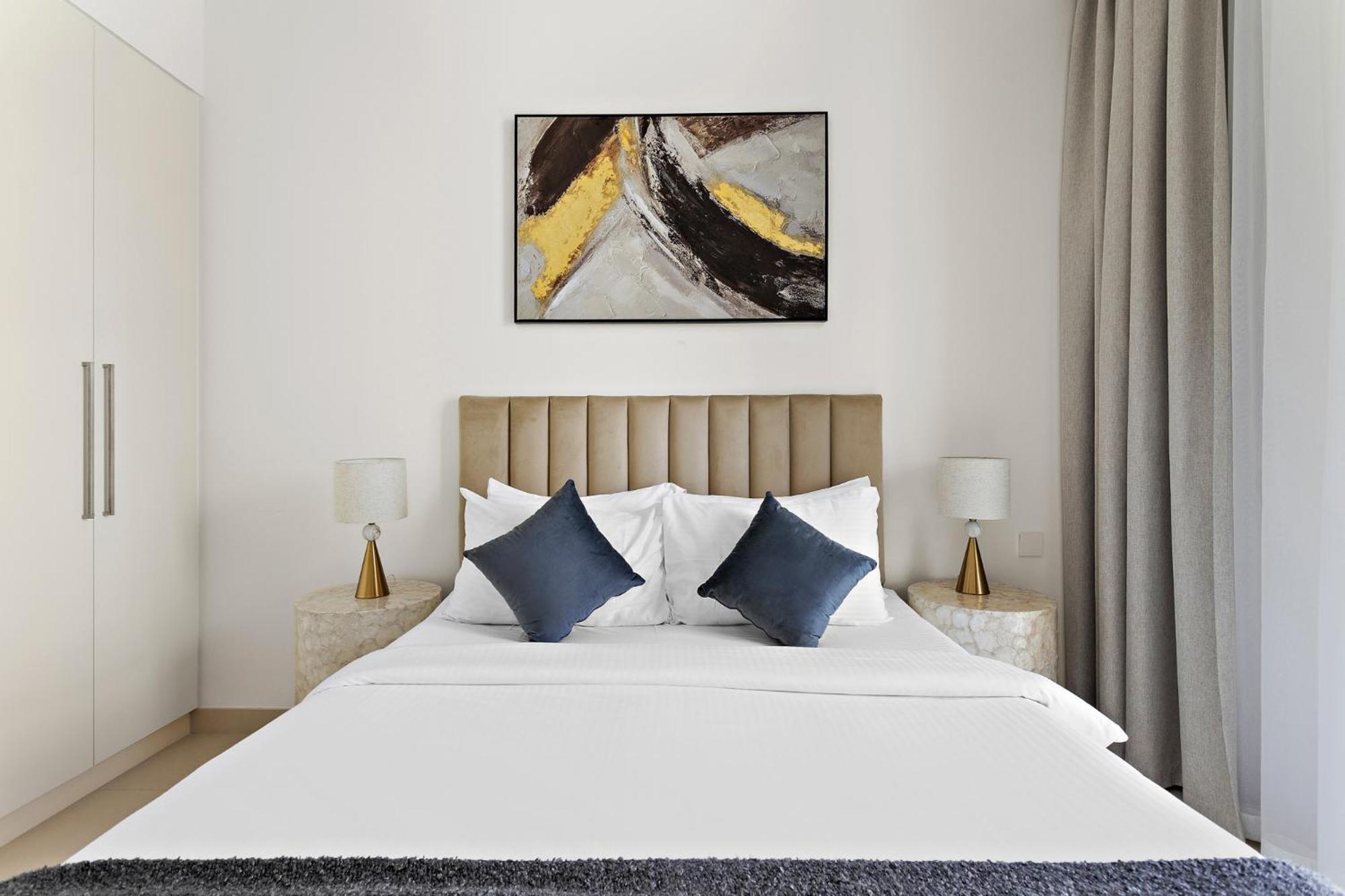 Aliving - Elegant 1br With Burj Khalifa View, Burj Crown, Downtown * Dubai